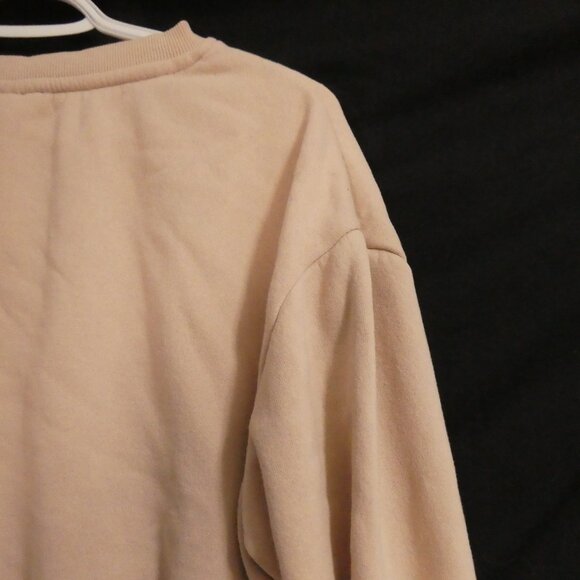 REEBOK | P2P 23 inches measured | Reebok Embossed Logo Sweatshirt - Picture 12 of 15